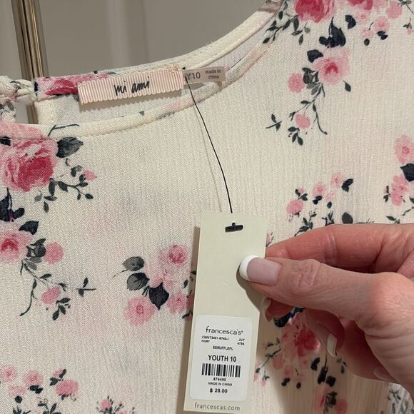 NWT Francesca’s Floral Girls Swing Blouse Size 10 - Picture 3 of 8